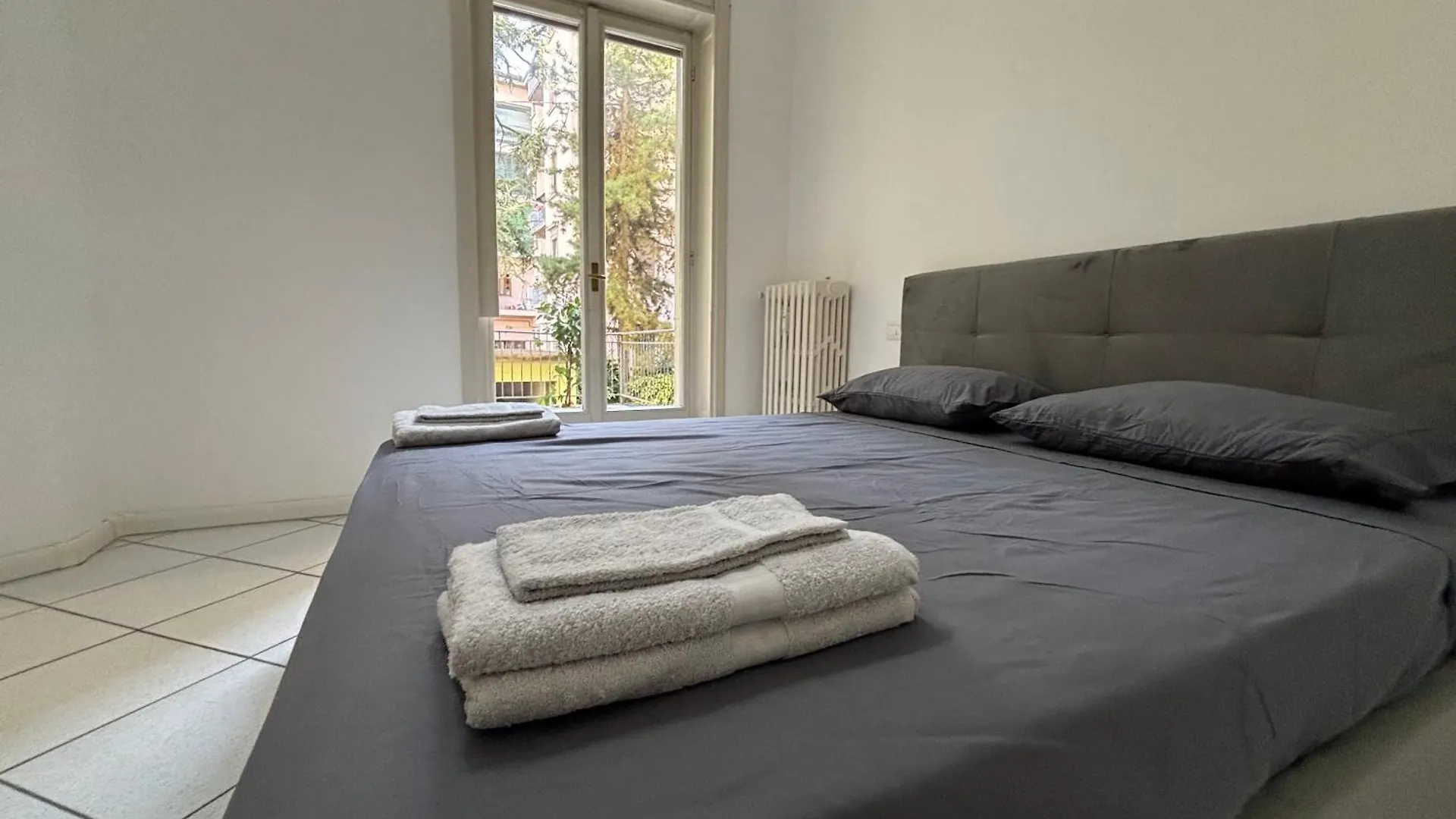 Centrale E Spazioso Con 3 Camere, 3 Bagni E Terrazzo Bergame 0*,