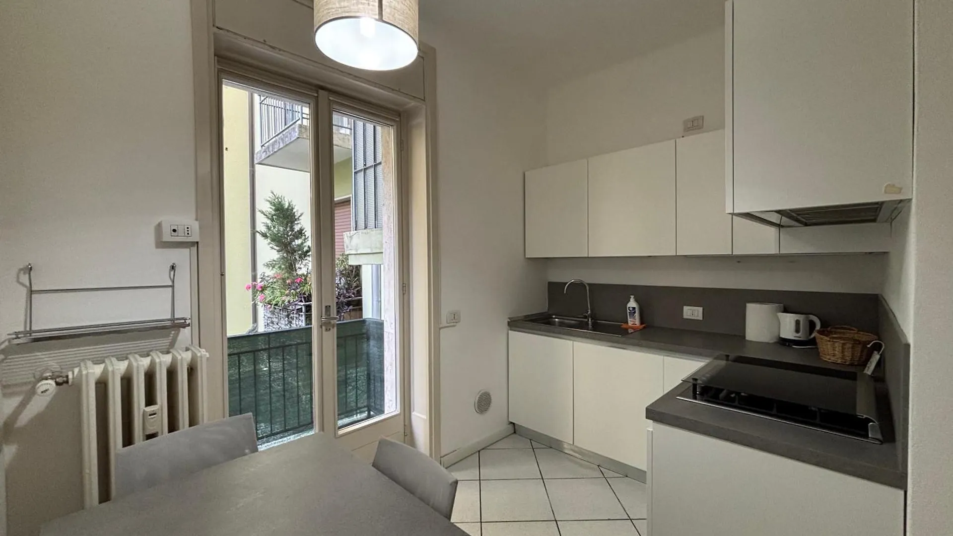 Centrale E Spazioso Con 3 Camere, 3 Bagni E Terrazzo Bergame 0*,